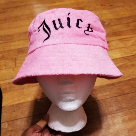 Juicy Couture Accessories - Forever 21 x Juicy Couture Bucket Hat